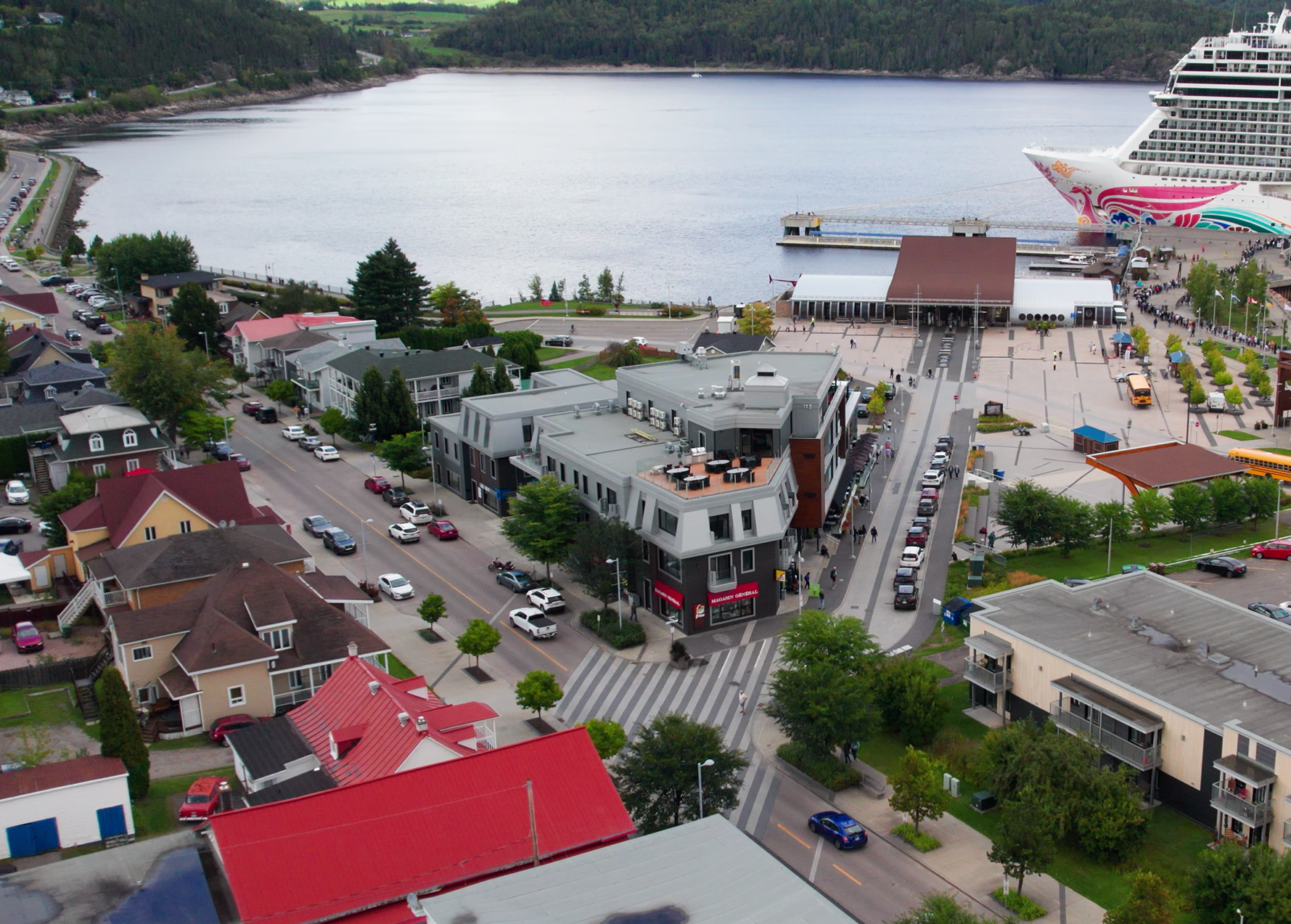 Saguenay Fjord LaBaie03 ©Oyé 2024