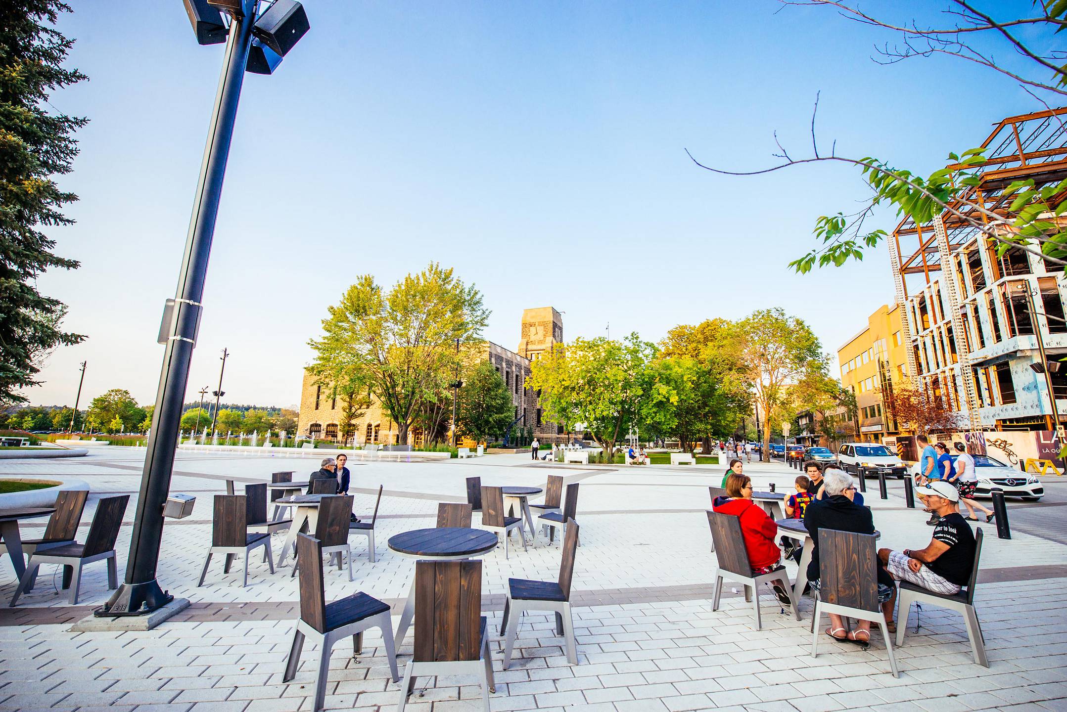saguenayfjord-chicoutimi-place-du-citoyen-copyright-sophie-gagnon-bergeron-canopee2