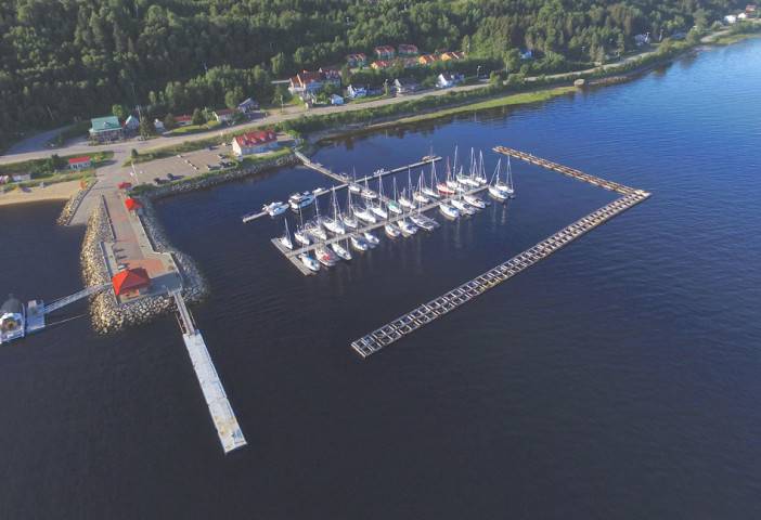 saguenayfjord-club-nautique-de-anse-saint-jean-google-jpeg-image