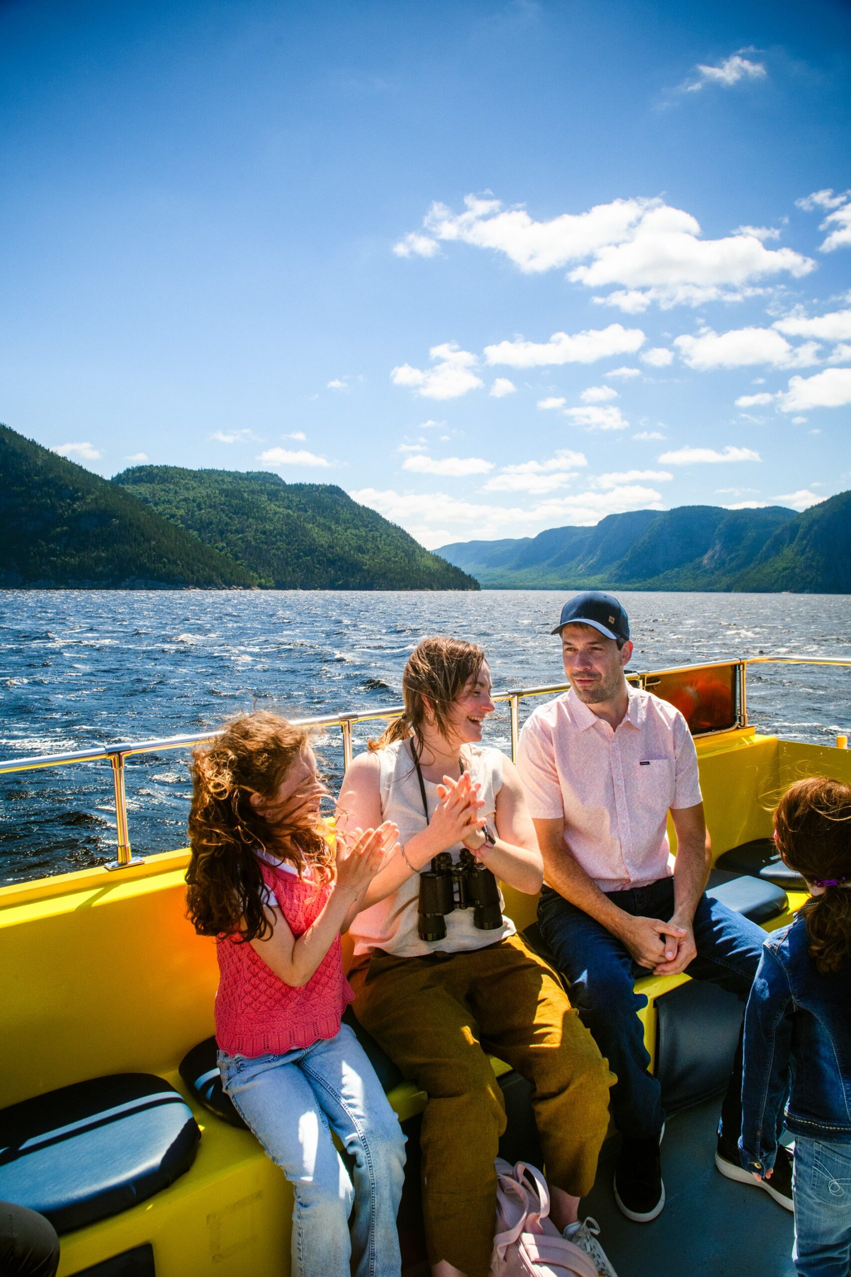 2024_Navettesmaritimesdufjord_famille_2_Saguenay_Canopee