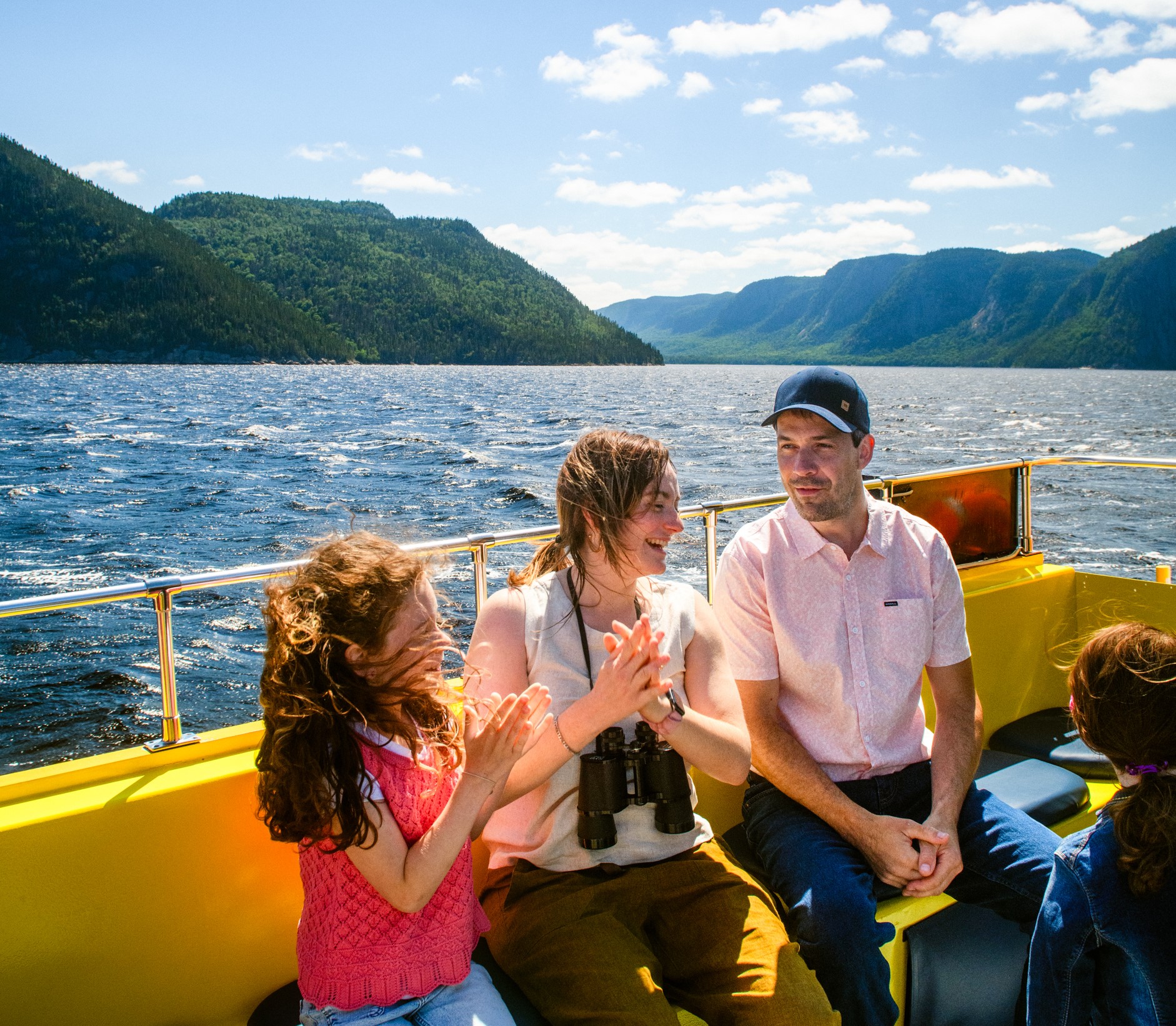 2024_Navettesmaritimesdufjord_famille_paysage_Saguenay_Canopee