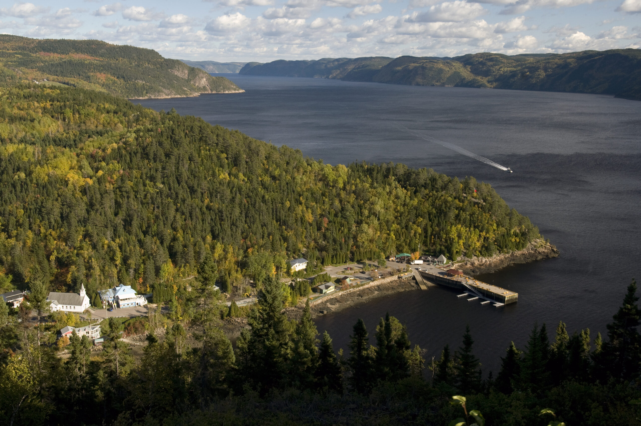 Saguenay_Fjord_Route-du-Fjord-Sainte-Rose-du-Nord_©Alain Dumas_2011