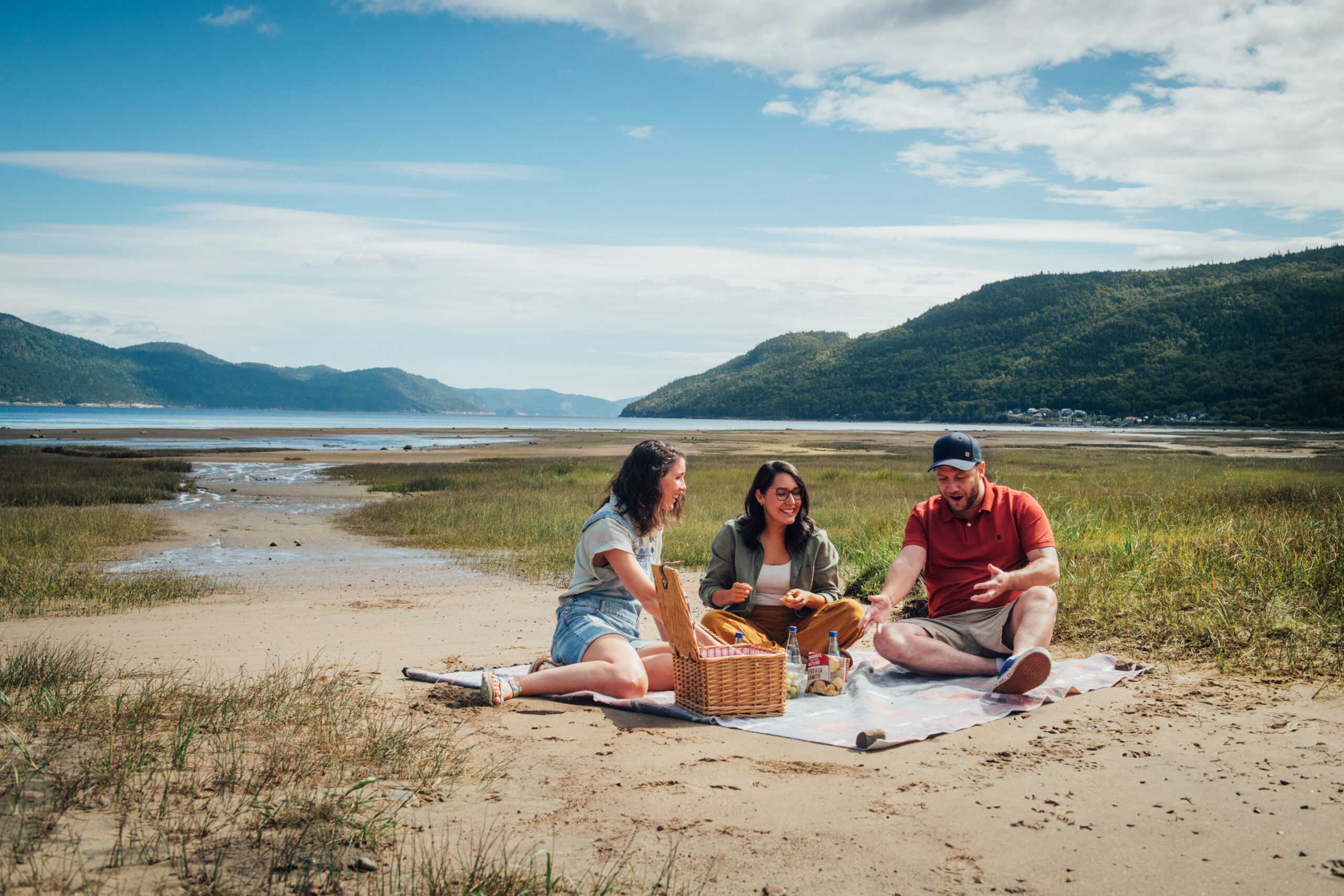 Saguenay Fjord, Route_du_Fjord, Petit_Saguenay, plage, vacances, pique-nique