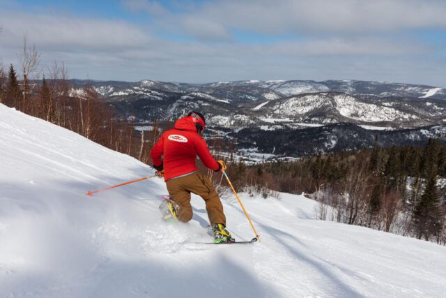 Le_Mont_Edouard_staiion_ski_Saguenay_Fjord_